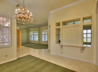 6049 Rose Garden Ln, Roseville, CA 95747