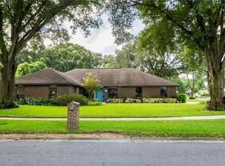 13539 Lake Magdalene Dr, Tampa, FL 33613