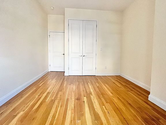 3rd image of 433 Rogers Ave #4