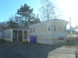 6 Oak Dr, Taunton, MA 02780