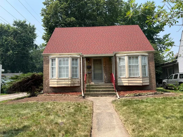 7236 Howard Ave, Hammond, IN 46324
