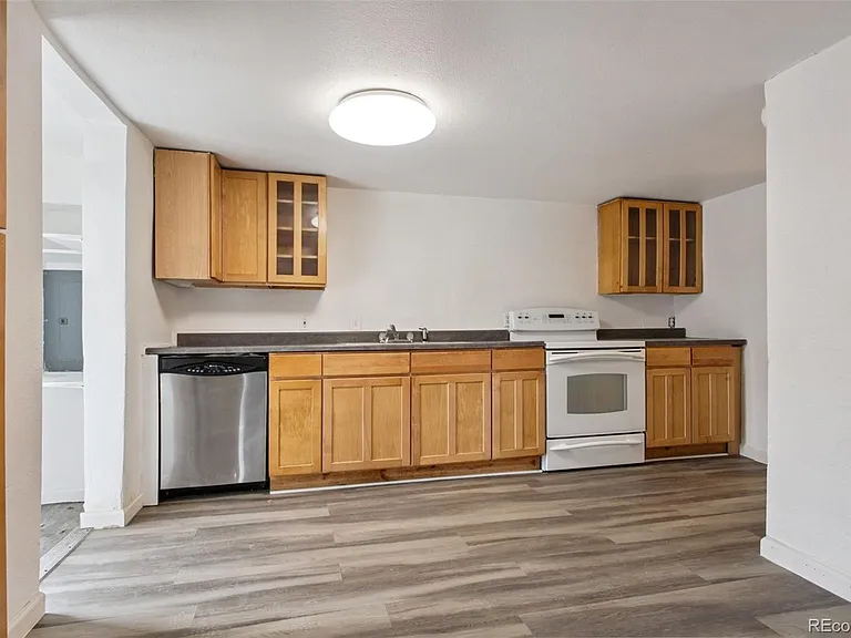 3200 W Custer Pl — Photo 5
