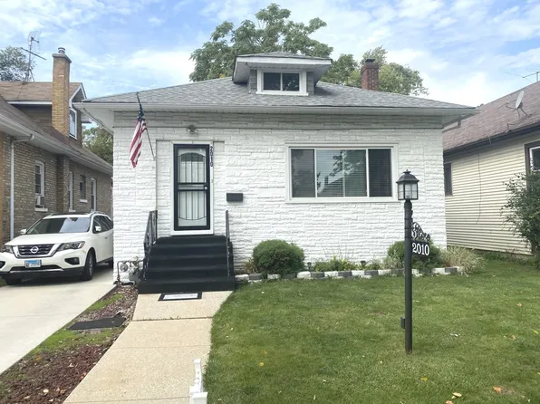 2010 S 2nd Ave, Maywood, IL 60153