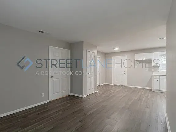 jpg - 713 American Blvd