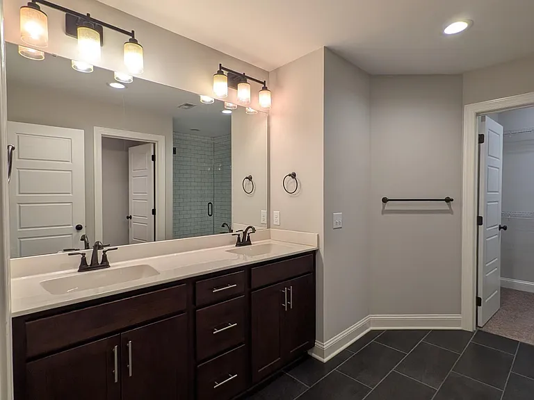 129 Pinebranch Ct — Photo 10