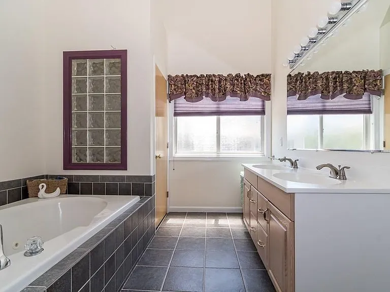 65 Half Crown Cir #85B — Photo 14