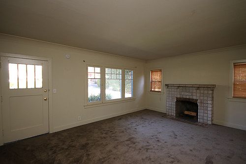5th image of 624 E Sacramento St