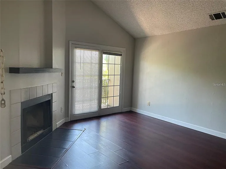 216 Afton Sq #309 — Photo 15
