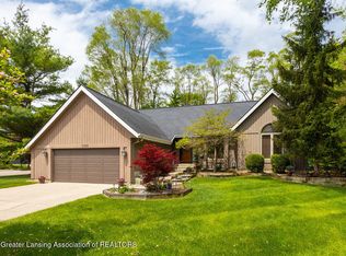 1100 Wild Ginger Trl, Haslett, MI 48840