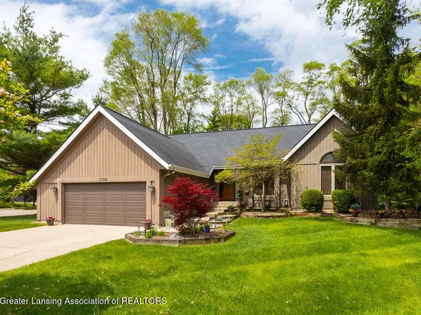 1100 Wild Ginger Trl, Haslett, MI 48840