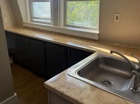 865 Eddy Street, 865 Eddy St #3R, Providence, RI 02905