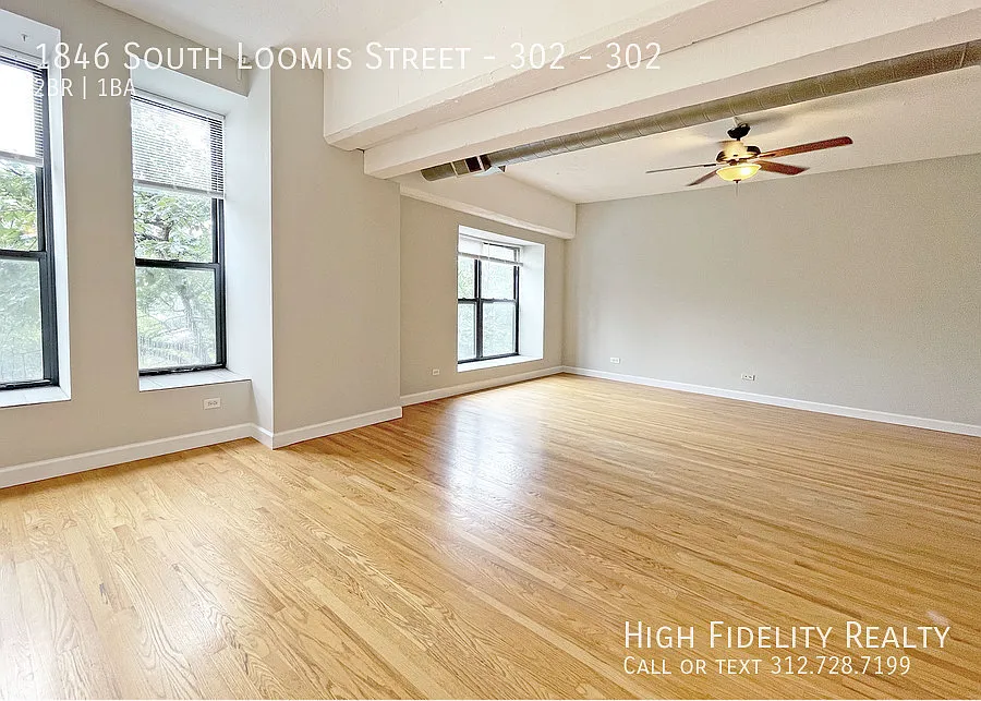 Building Photo - 1846 S Loomis St #302