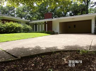 703 18th Ave N, Columbus, MS 39701