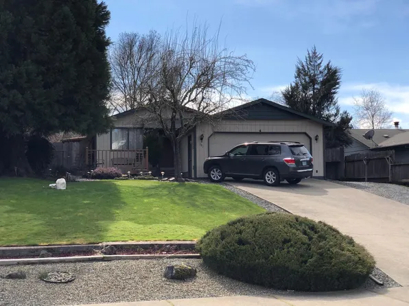 181 Southridge Way, Grants Pass, OR 97527