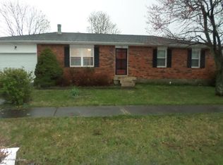 108 Daffodil Ct, Radcliff, KY 40160