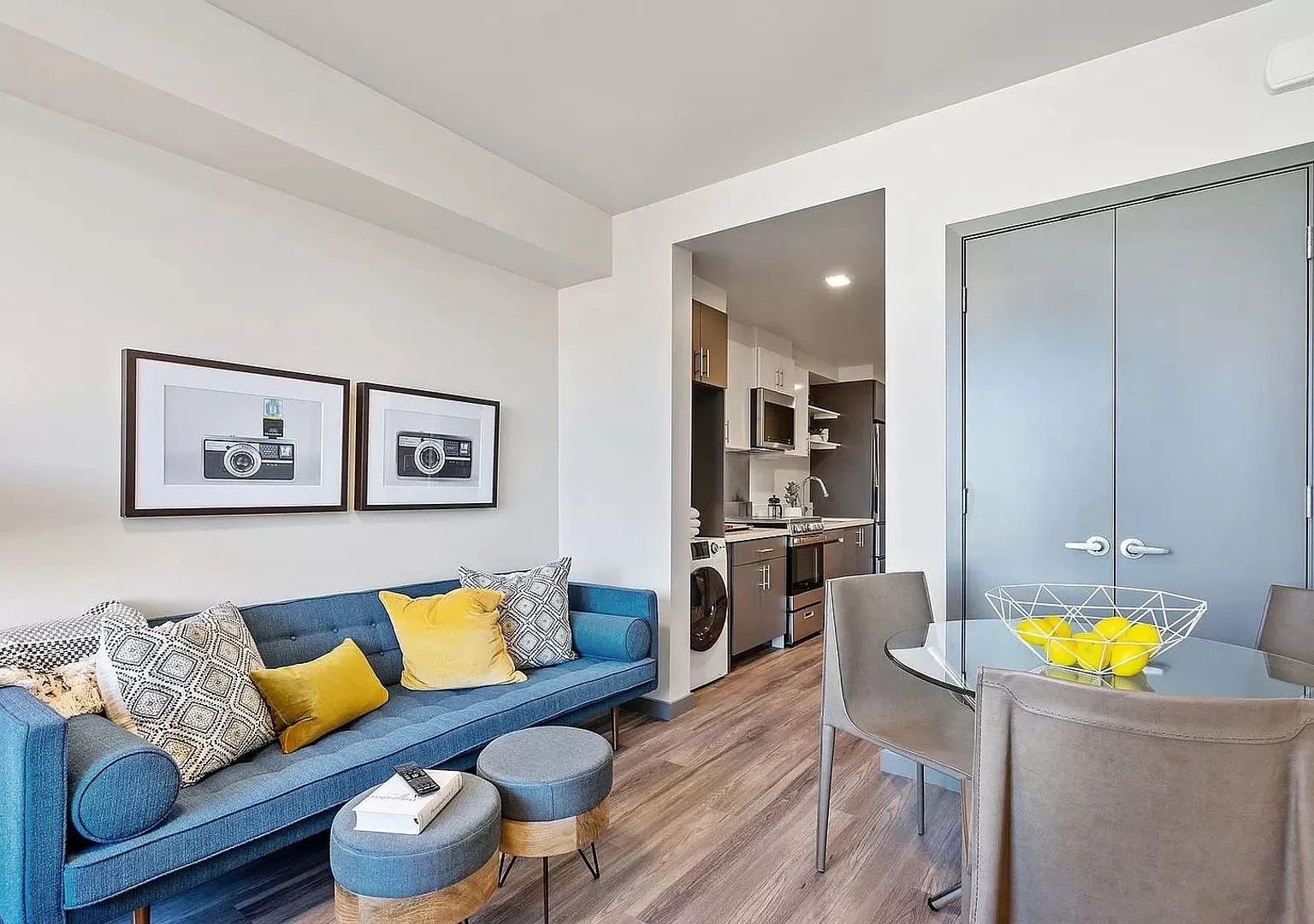 235 Valencia Street — Photo 3