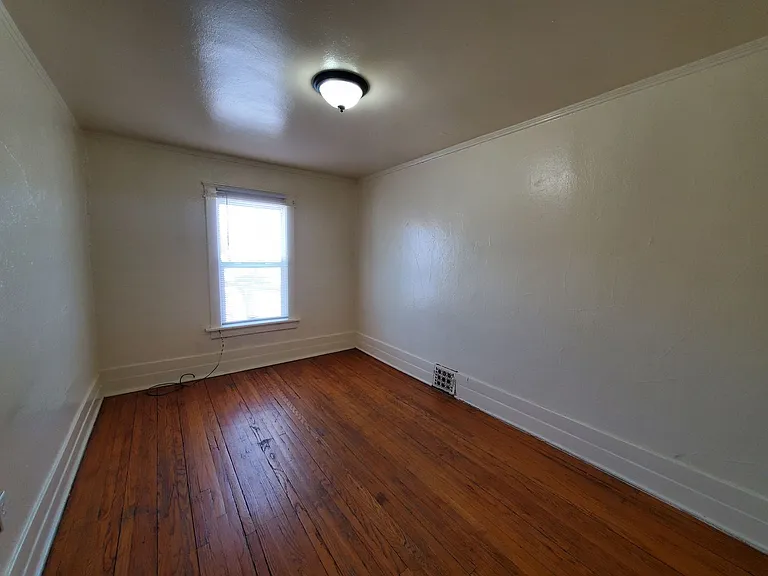418 Sunnyside Ave — Photo 11