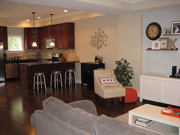 4th image of 3631 Forest Ave Unit G