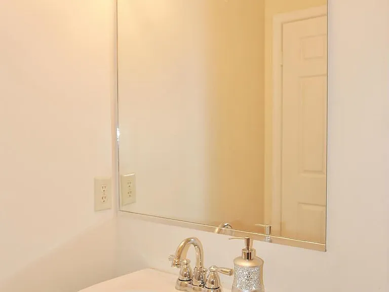 7411 Salford Ct — Photo 9