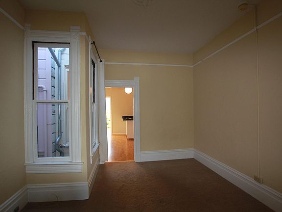 5th image of 27A Delmar St