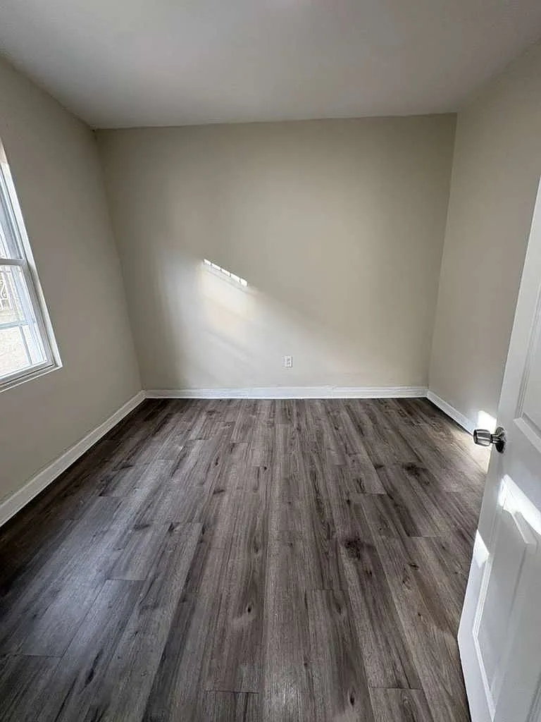 1 bed, 650 sqft, $1,750 — Photo 3