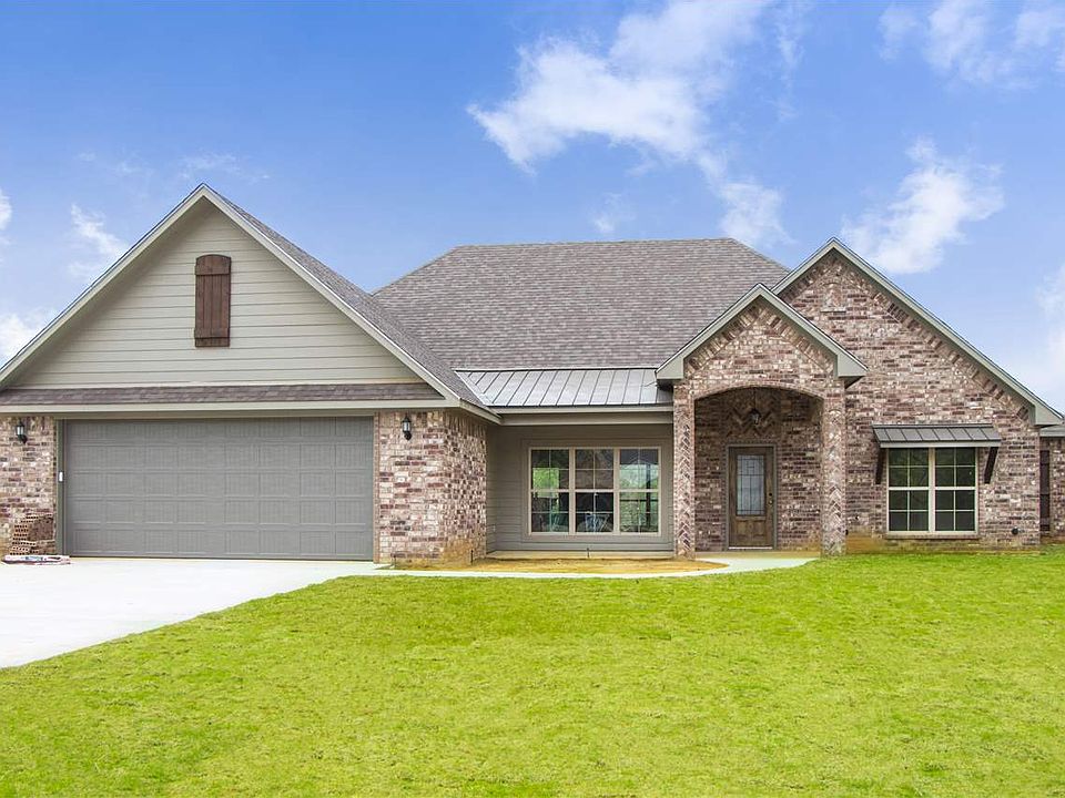 1st image of 142 Majestic Ln