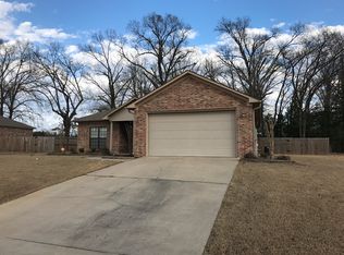 26 Creekwood Cv, Morrilton, AR 72110