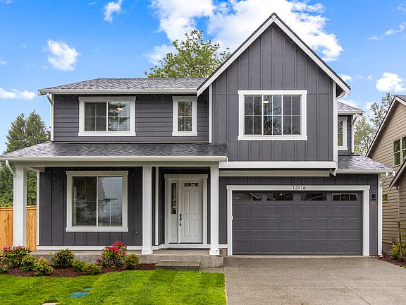 3070 Model home on lot 14