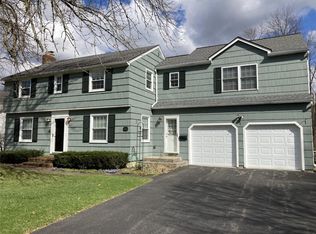 203 Idlewood Rd, Rochester, NY 14618