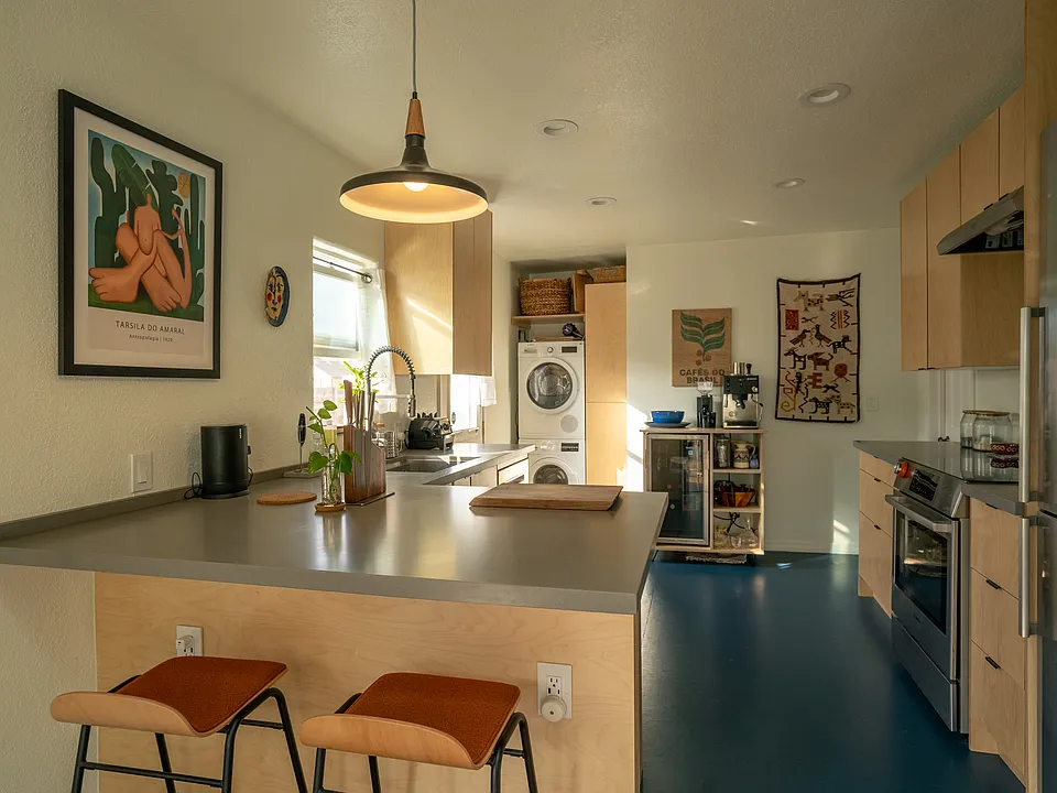 Open kitchen