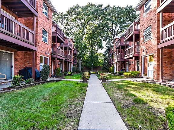 2nd image of 14830 Ketelaar Dr APT 3E