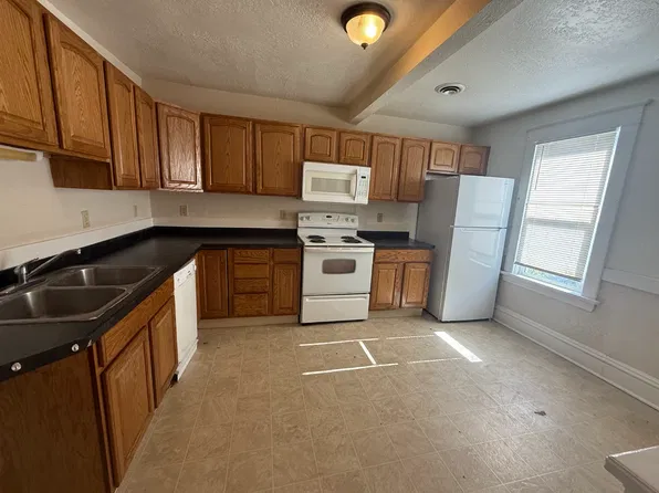 1040 Jessie St #2, Saint Paul, MN 55130