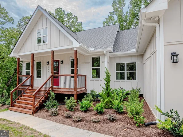 162 Little Ln, Lula, GA 30554