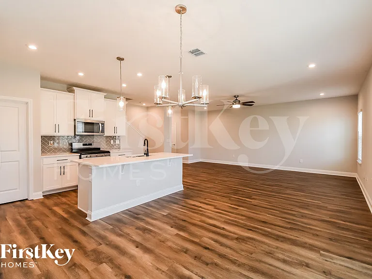 12160 Abberley Cir — Photo 6