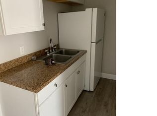 500 SW 69th St #F, Gainesville, FL 32607