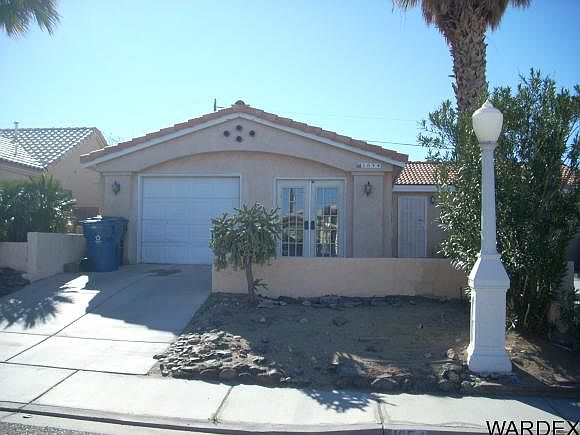 1st image of 1654 De Angelis Ave