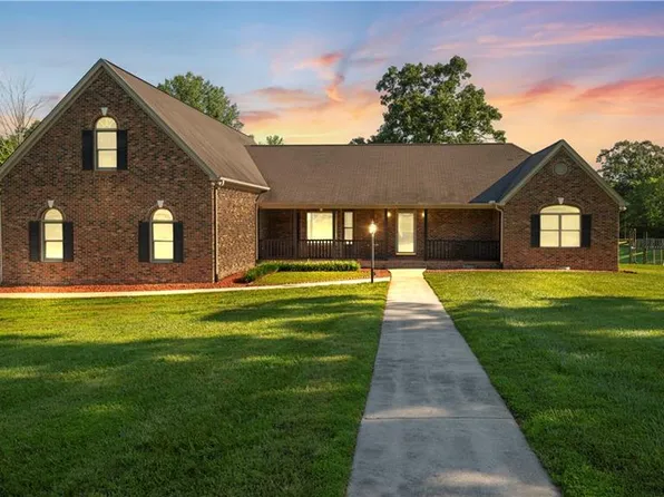 3537 Sweetgum Rd, Gibsonville, NC 27249