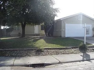8224 Cottongin Way photo 1