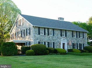 11737 Country Club Rd, Waynesboro, PA 17268