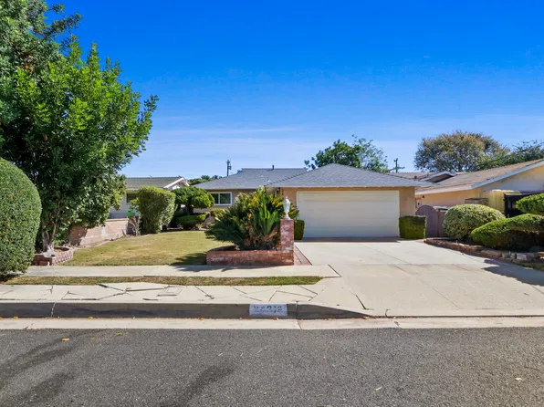24318 Hendricks Ave, Lomita, CA 90717