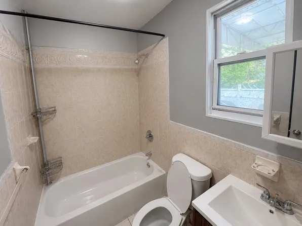11430 149th St #1, Jamaica, NY 11436