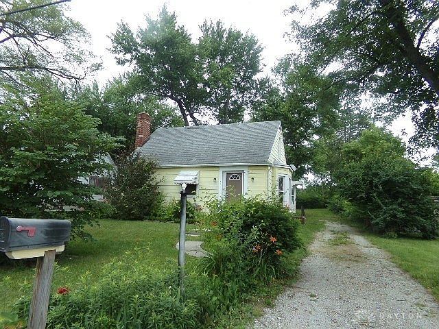 1st image of 26 Meadow Dr