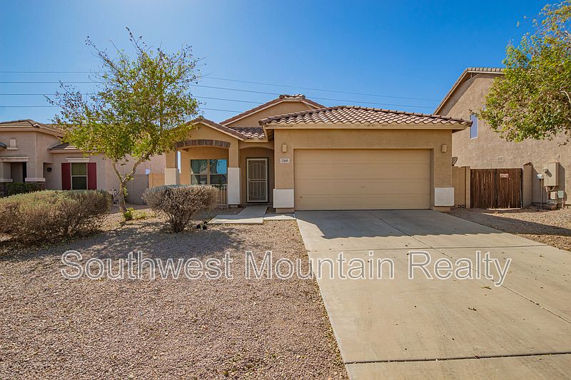 1st image of 769 W Burkhalter Dr