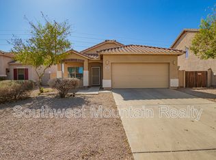 769 W Burkhalter Dr, San Tan Valley, AZ 85143
