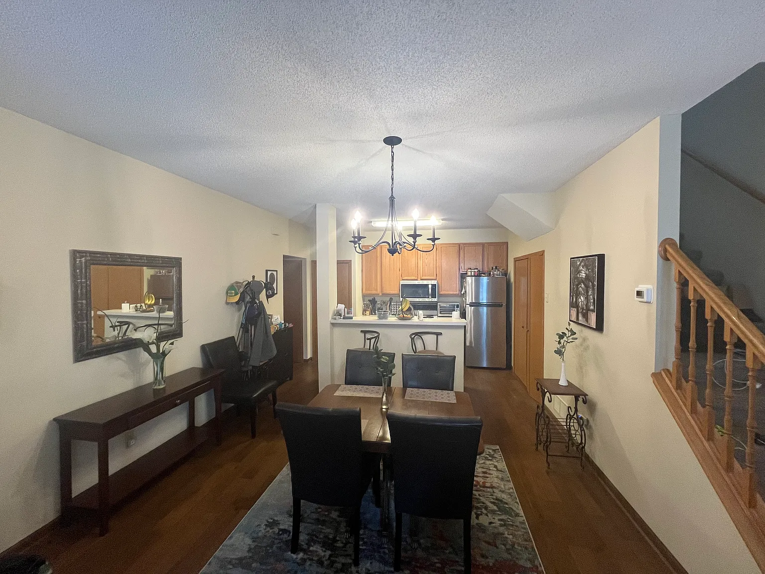 2 bed, 1.5 bath, 1219 sqft, $1,895 — Photo 4
