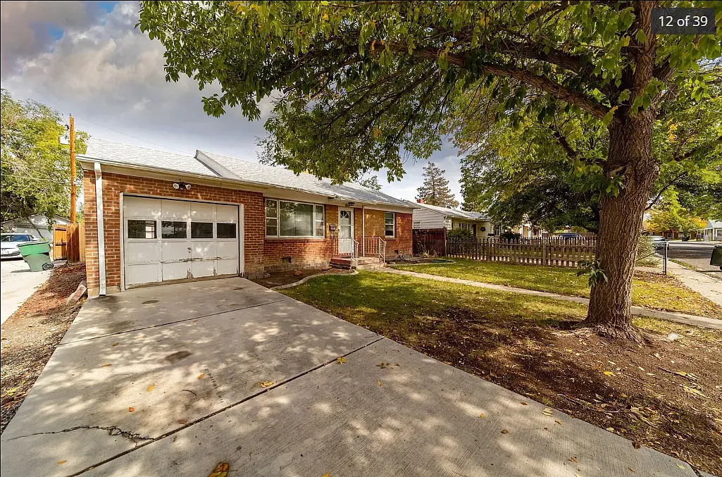 Building Photo - 1410 Hall Ave