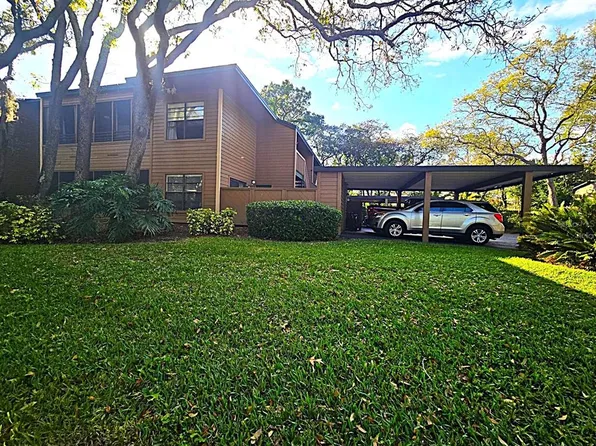 103 Cypress Pond Rd, Palm Harbor, FL 34683