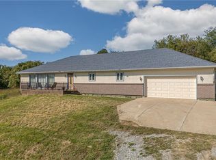 2930 SE Mason Rd, Saint Joseph, MO 64507