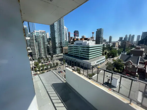 Central Towers, 535 13th Ave SW #1201, Calgary, AB T2R 0K5