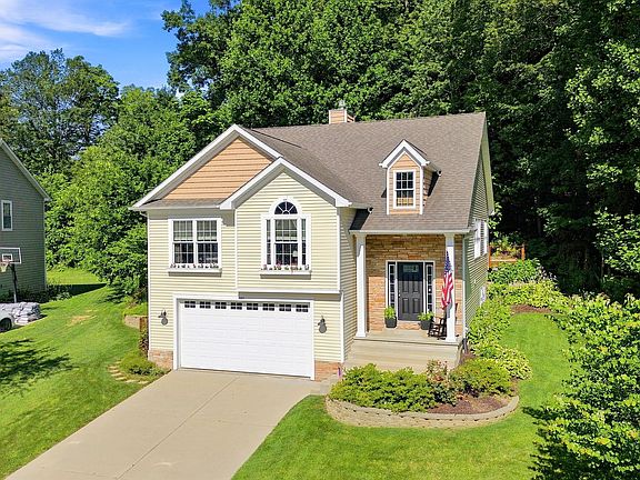 4th image of 3307 Kestrel St